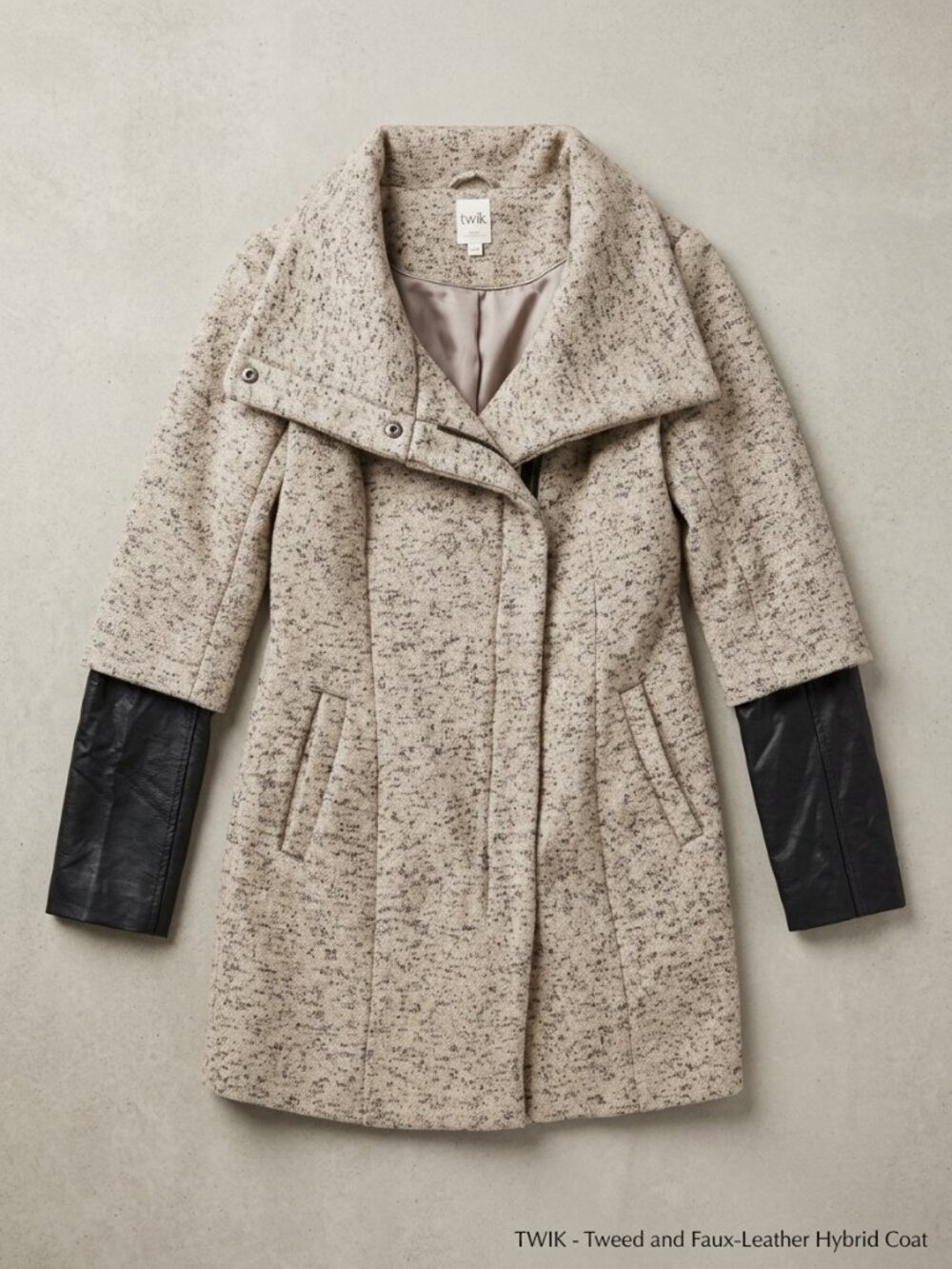 Twik Women's Cream Speckled Coat with Black Faux-Leather Sleeve Accents Size XS